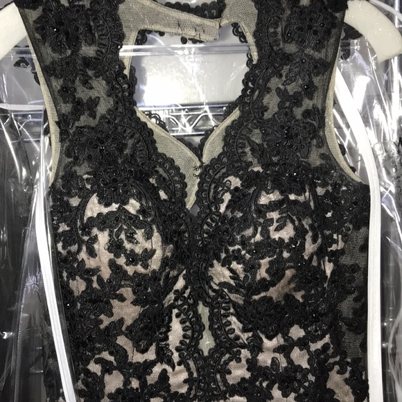 Prom dress. - Picture 3 of 3